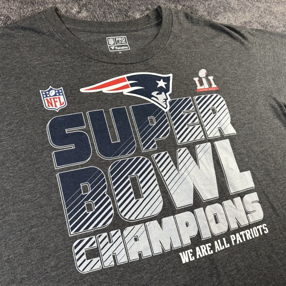 NFL Pro line Fanatics XL T-Shirt New England Patriots Super Bowl Champs‎ LI 2017